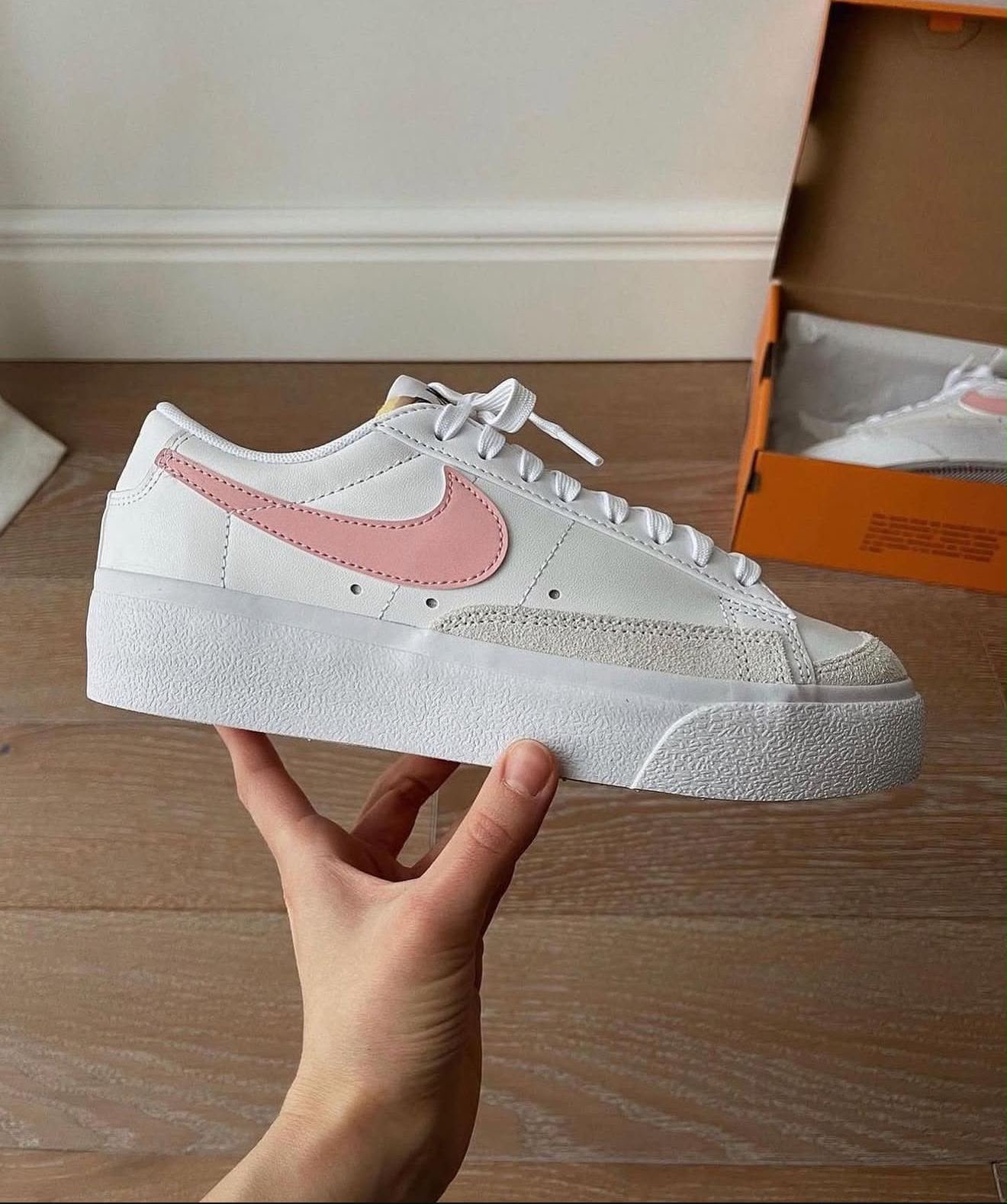 Nike Blazer Low Platform Pink
